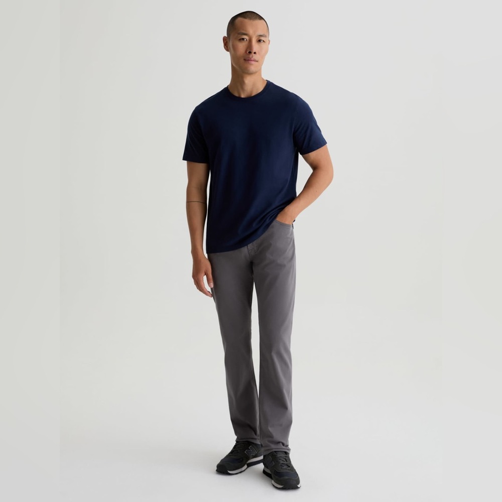 AG Adriano Goldschmied Gray The Graduate Tailored Leg Jean 36 x 32